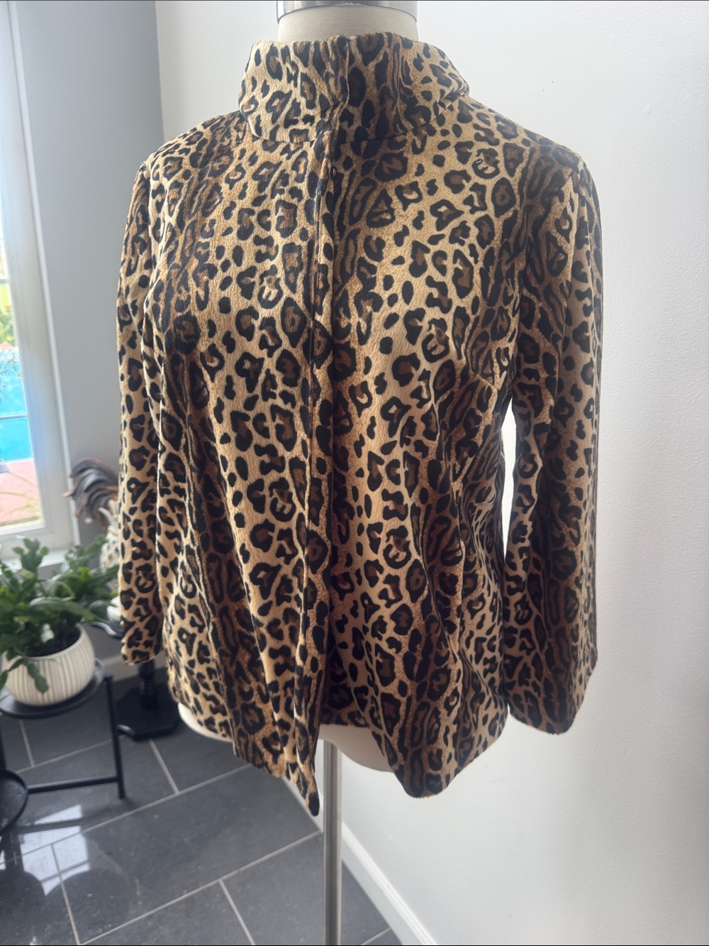 Jaclyn Smith Leopard Print Blazer in Brown and Black